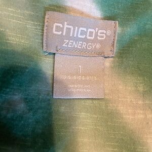Chico's Zenergy Forest Green Top